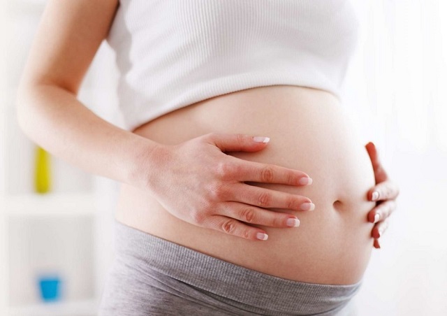 Tư thế nằm của thai nhi 24 tuần tuổi 